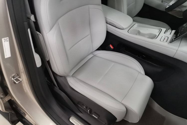 Used Nio ES6 2024 75 kWh
