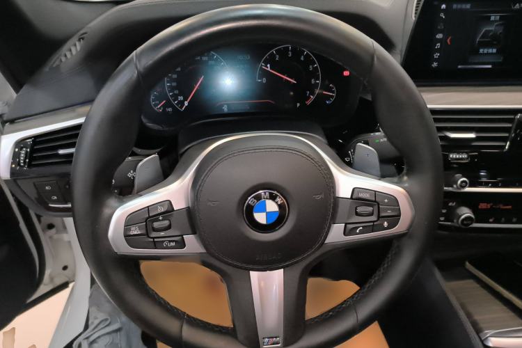 Used BMW 5 Series 2019 530i M Sport Package
