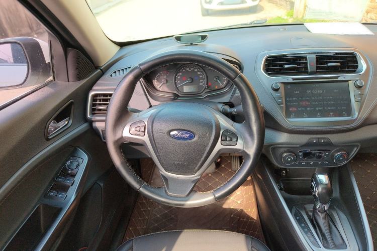 Used Ford Escort 2017 Happiness Edition 1.5L Automatic Fashion Version