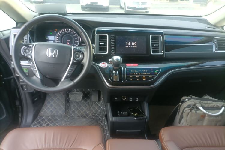 Used Honda Elysion 2019 2.0L Hybrid Supreme Edition
