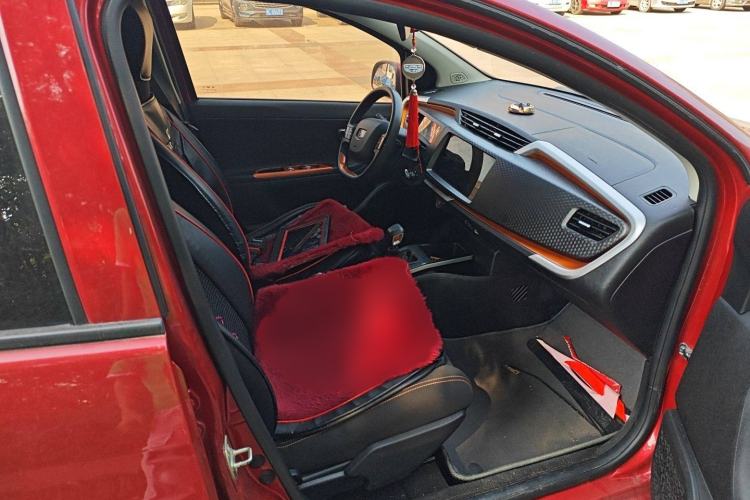 Used Geely Auto Vision X1 2017 1.3L Manual Frenzy Edition
