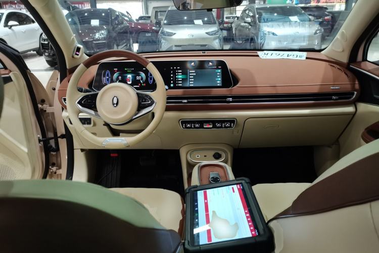 Used ORA Good Cat 2023 401 km Standard Range Premium Version Lithium Iron Phosphate