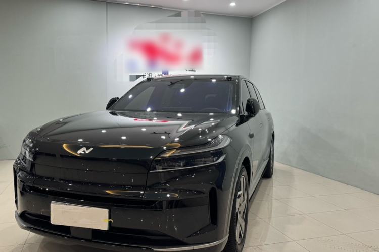 Used ONVO Luxeed L90 2025 Model—Ultra Seven-Seater Version