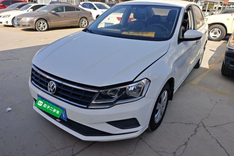 Used Volkswagen Jetta 2017 1.5L Manual Fashion Edition