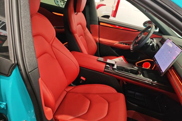 Used  SU7 2024 Rear-Drive Ultra-Long Range Advanced Pro-Level Intelligent Driving Version
