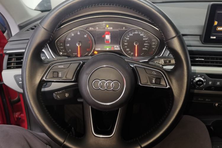 Used Audi A4L 2018 30th Anniversary Edition 40 TFSI Trendy Model