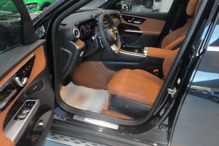 Used Mercedes-Benz GLC 2025 Refreshed GLC 300 L 4MATIC Dynamic Version 5 Seats