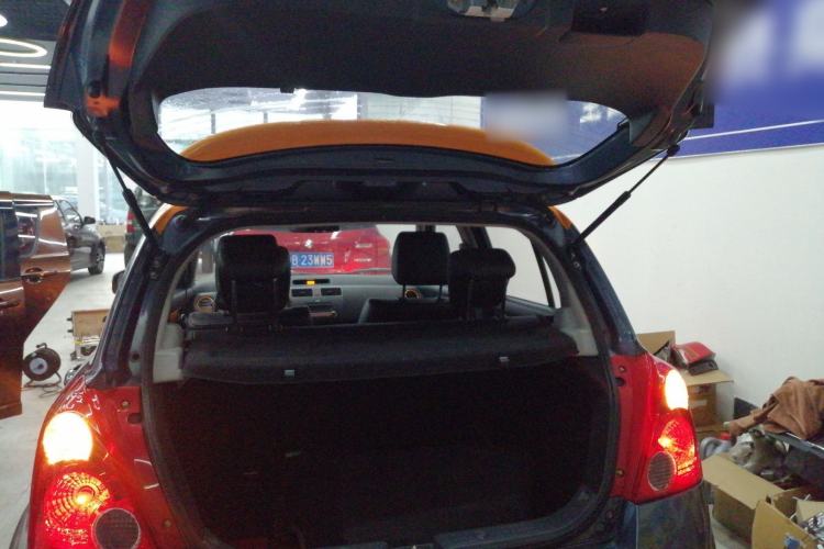 Used Suzuki Swift 2016 1.5L Automatic Fashionable Coolplay Edition
