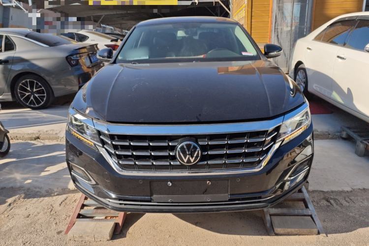 Used Volkswagen Passat 2020 Revised Version 330TSI Luxury Edition China VI Standard
