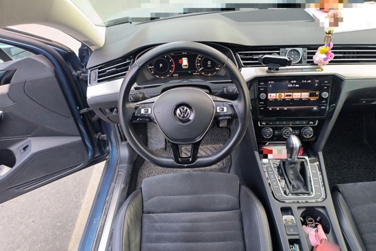 Used Volkswagen Variant 2018 380TSI Two-Wheel Drive Comfort Edition