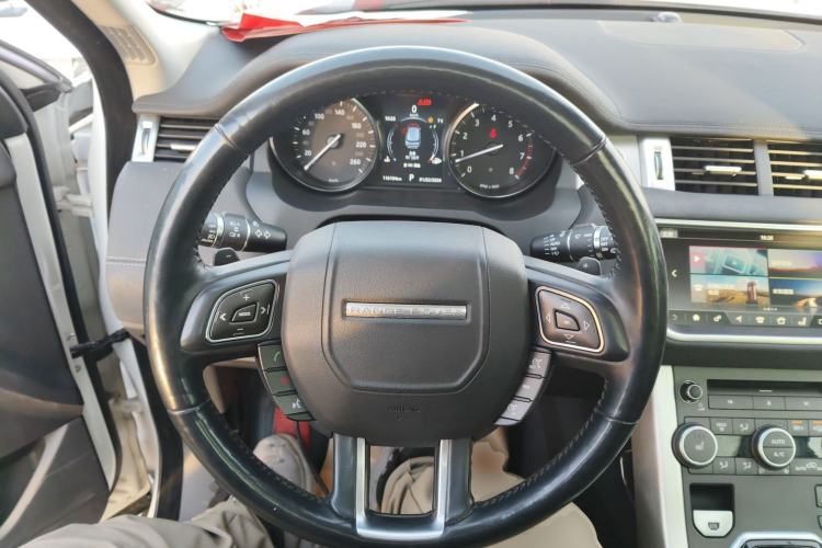 Used Land Rover Range Rover Evoque 2018 240 PS SE DYNAMIC Smart Edition