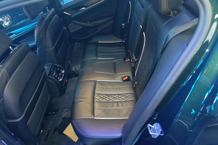 Used BMW 5 Series (Import) 2021 540i Sport Line M Sport Package
