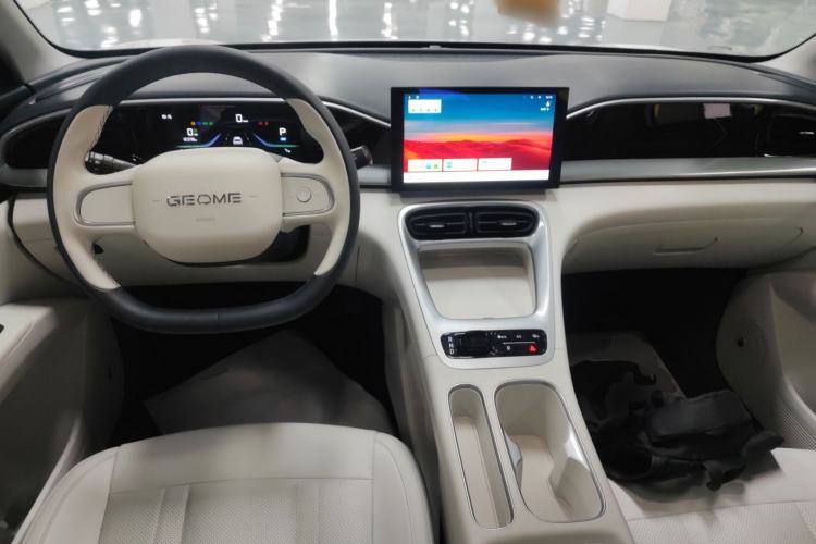 Used  Geome 2025 310km Youth Edition