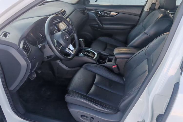 Used Nissan X-Trail 2019 2.0L CVT Smart Connect Comfort Edition 2WD
