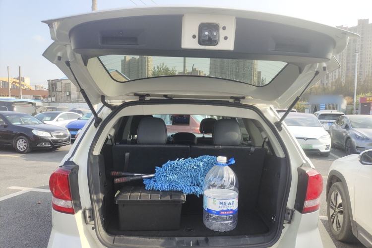 Used Dodge Journey 2013 2.4L Two-Wheel Drive Luxury Version
