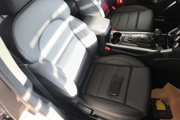 Used Haval H7 2016 Blue-Label H7 2.0T Automatic Luxury Model
