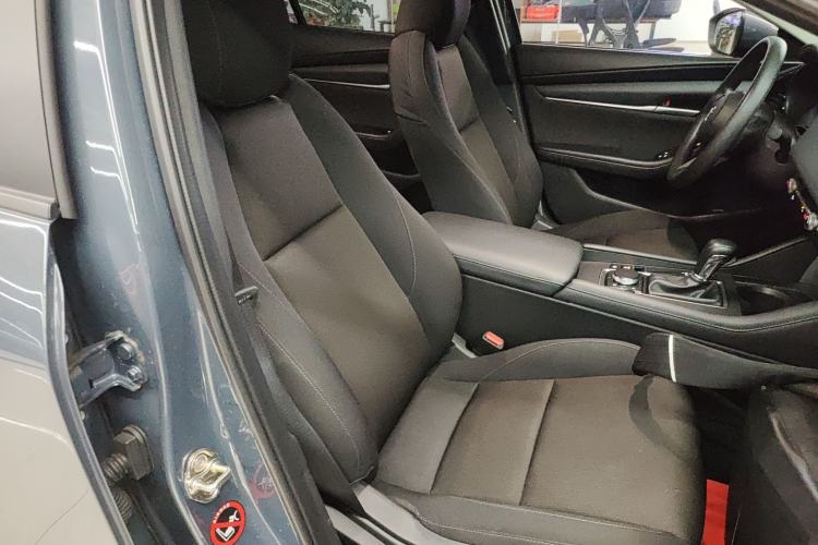 Used Mazda Mazda 3 Axela 2023 2.0L Automatic Zhiqing Edition
