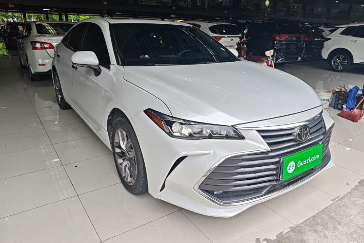 Used Toyota Avalon 2019 2.0L Luxury Edition China VI Standard
