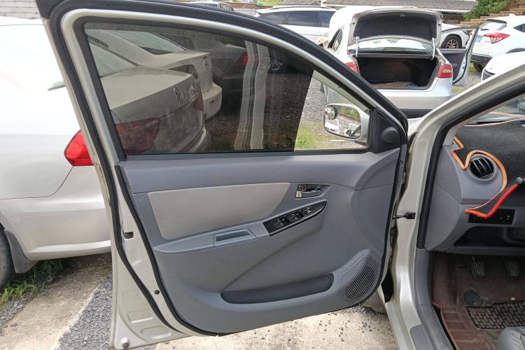 Used Geely Auto Diamond 2013 1.5L Manual Elite Model
