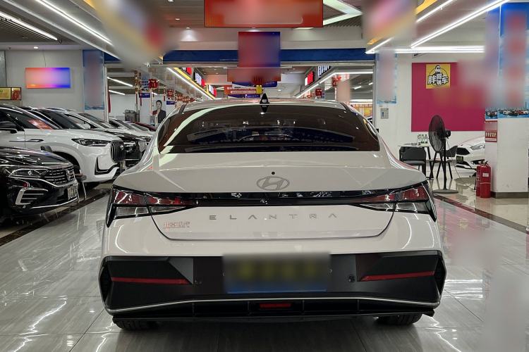Used Hyundai Elantra 2023 1.5L CVT GLX Elite Edition
