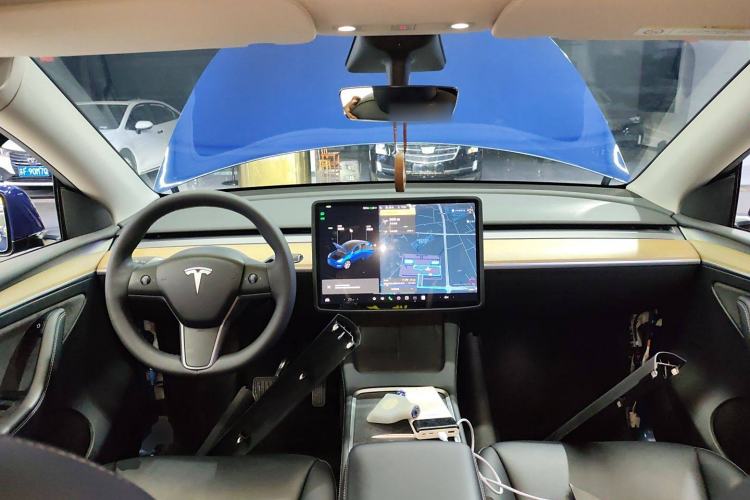 Used Tesla Model Y 2021 Standard Range Rear-Wheel Drive Version