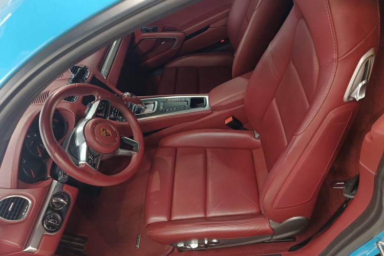 Used Porsche 718 2018 Cayman 2.0T
