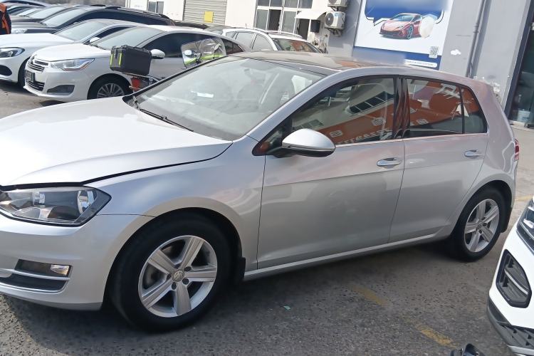 Used Volkswagen Golf 2015 1.6L Automatic Comfort Model
