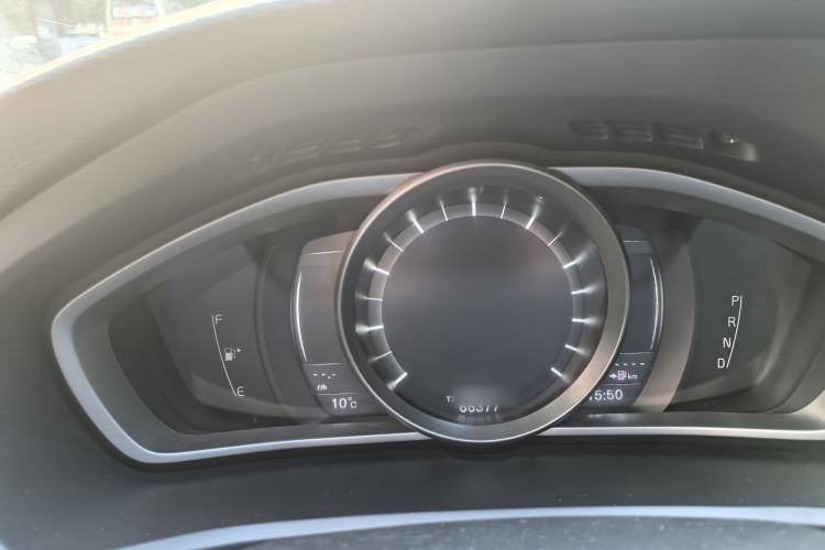 Used Volvo V40 2017 T3 Zhiyi Edition