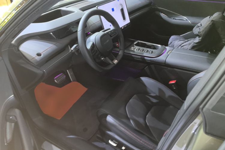 Used  SU7 2024 Four-Wheel Drive Ultra-Long Range Advanced Intelligent Driving Max Edition