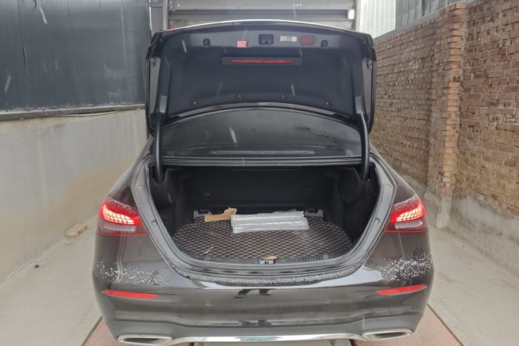 Used Mercedes-Benz E-Class 2023 Restyled E 300 L Sport Luxury Edition
