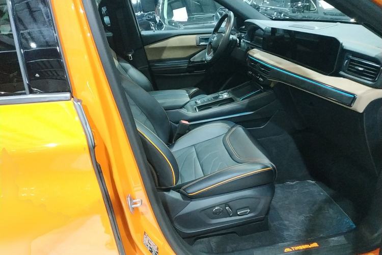 Used Ford Explorer 2024 2.3T EcoBoost Kunlun Peak Edition 7-Seater
