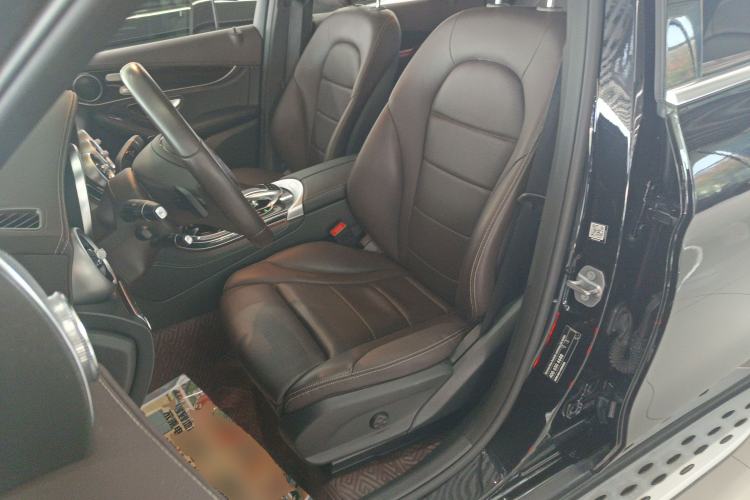 Used Mercedes-Benz GLC 2019 Facelift GLC 260 L 4MATIC Luxury Model
