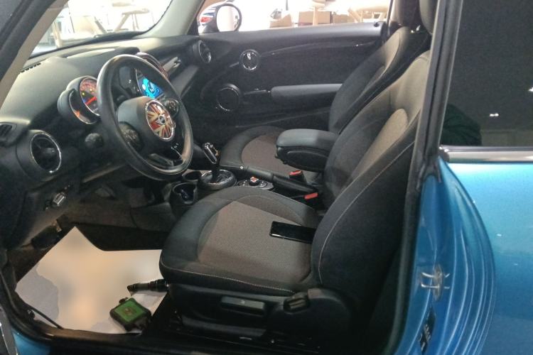 Used  MINI 2018 1.5T ONE PLUS
