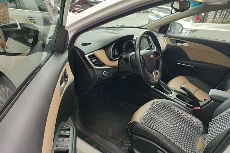 Used Chevrolet Monza 2020 320 Automatic Enjoyment Edition