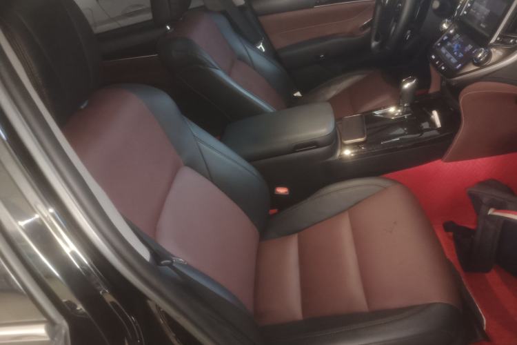 Used Toyota Crown 2018 2.0T Sport Edition
