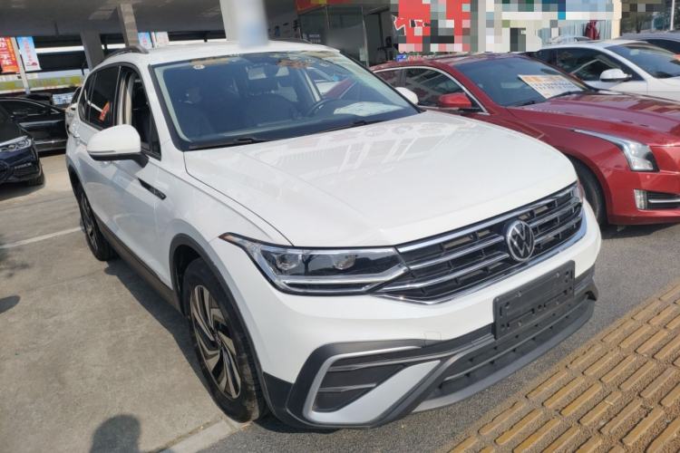 Used Volkswagen Tiguan L 2023 330TSI Automatic Two-Wheel Drive Comfort Edition
