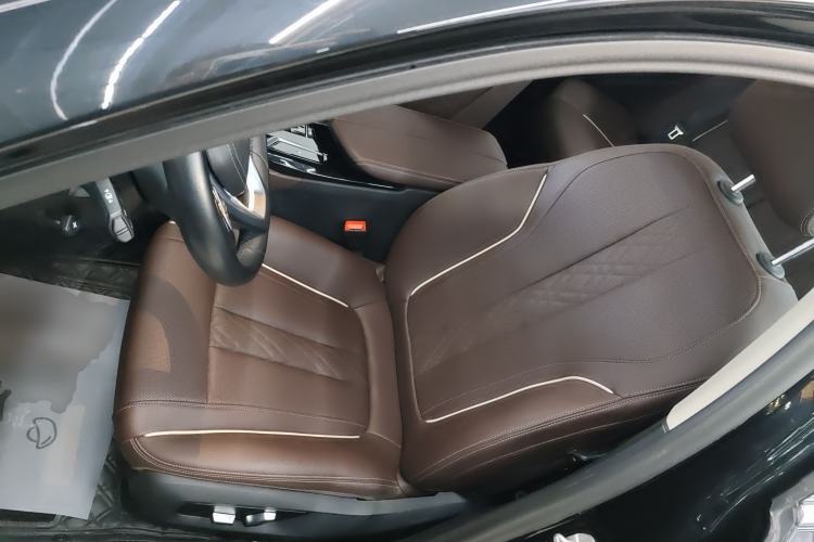 Used BMW 5 Series 2022 Second Facelift 525Li Luxury Package
