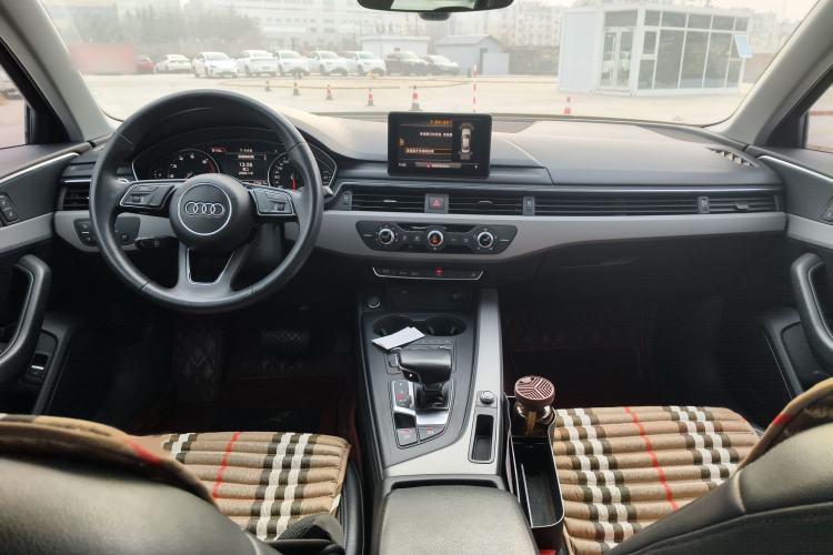 Used Audi A4L 2018 30th Anniversary Edition 40 TFSI Trendy Model