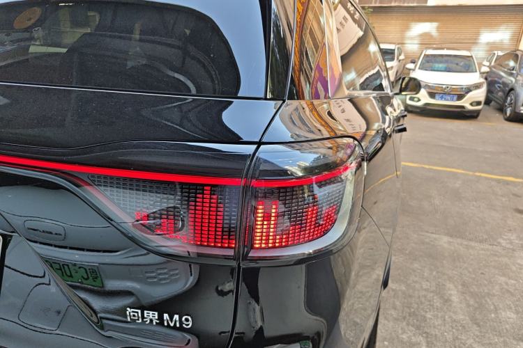 Used Hima AITO M9 2024 Range-Extended Max Edition 42 kWh 6-Seater Version
