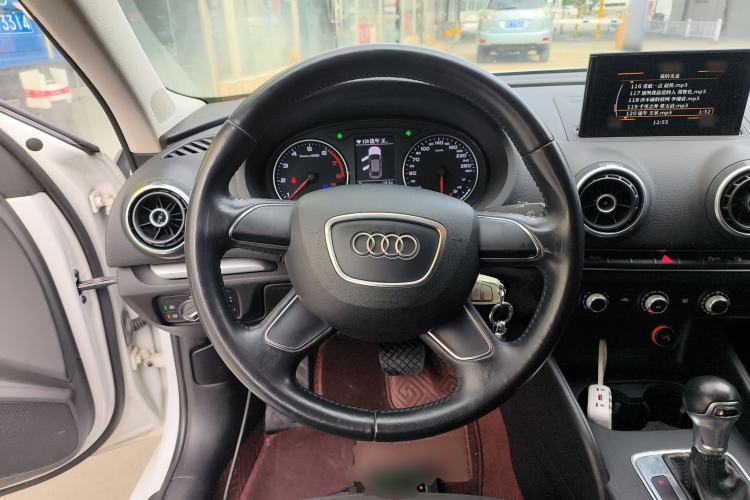 Used Audi A3 2014 Limousine 35 TFSI Automatic Advanced Model