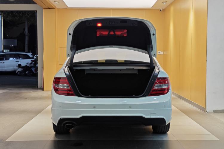 Used Mercedes-Benz C-Class 2013 C 180 Classic Grand Edition