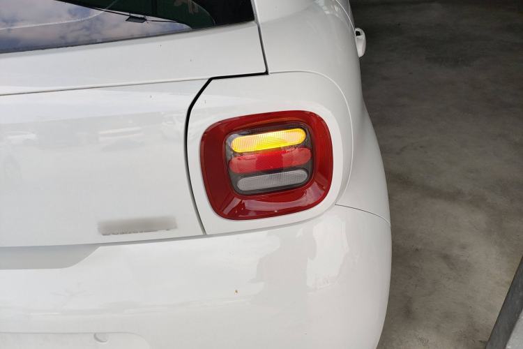 Used ORA Black Cat 2022 301km "Cute Pet" Version – Lithium Iron Phosphate
