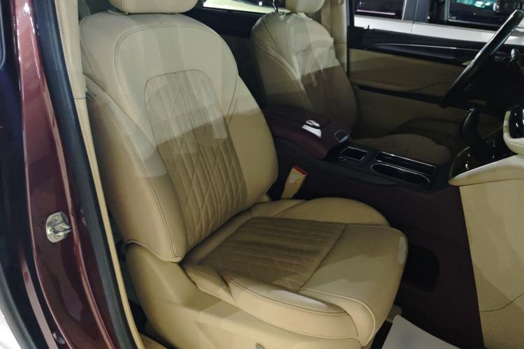 Used Buick GL8 2022 ES Land Cruiser 653T Luxury Model