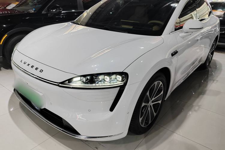 Used Hima Luxeed R7 2024 All-Electric 802 km Max