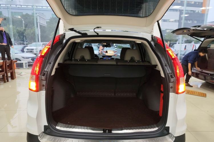 Used Honda CR-V 2013 2.4L Two-Wheel-Drive Luxury Edition
