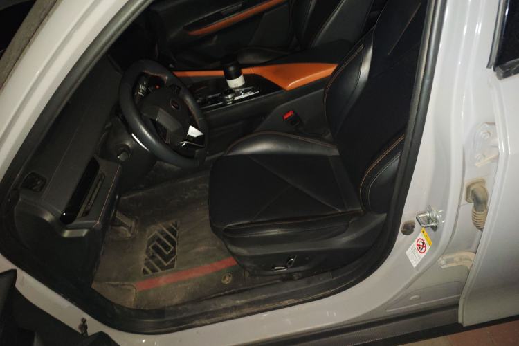 Used Changan UNI-V 2022 1.5T Prestige Version