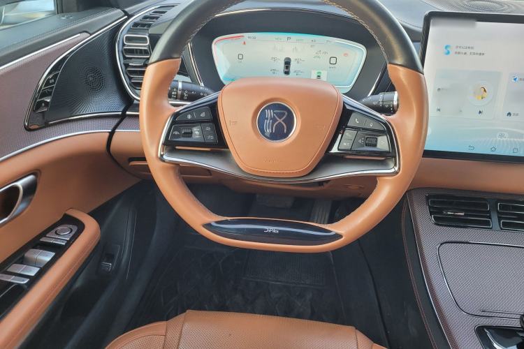 Used BYD Han 2022 DM-i 121KM Luxury Model
