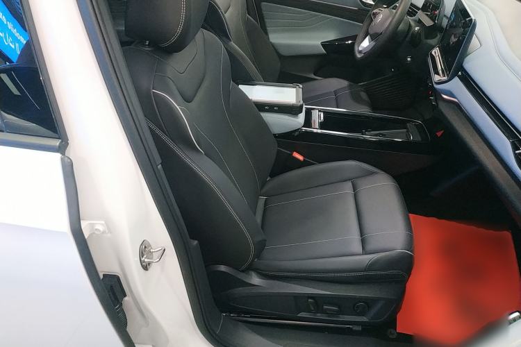 Used Volkswagen ID.4 X 2025 Smart Version Pure & Intelligent Enjoyment Edition
