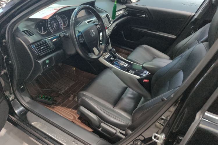 Used Honda Accord 2016 2.0L Elite Edition
