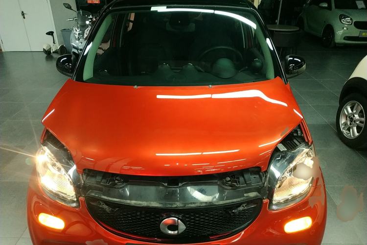 Used  forfour 2016 0.9T 66 kW Pioneer Edition
